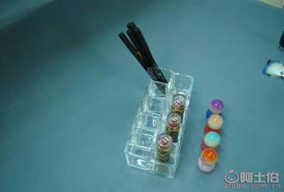 【廠家直銷防水化妝品收納盒可定制化妝品收納盒桌面收納盒DSCN4426】義烏市瓊?cè)R工藝品廠 - 產(chǎn)品庫(kù)